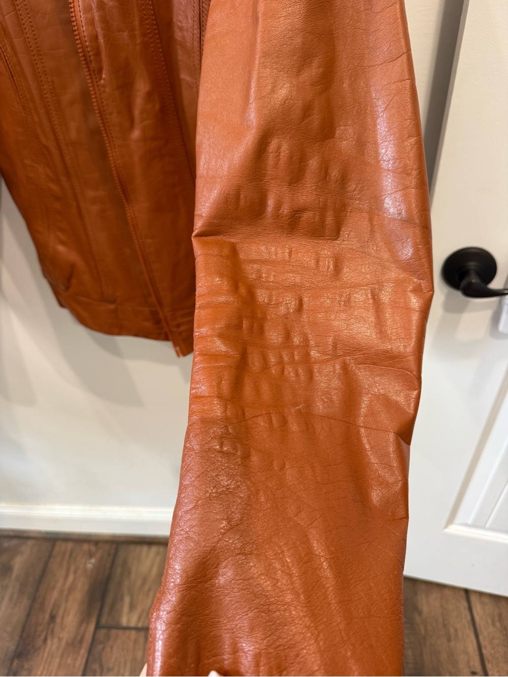 Leathers by Jeffery 100% Leather Bomber Jacket - Picture 6 of 8